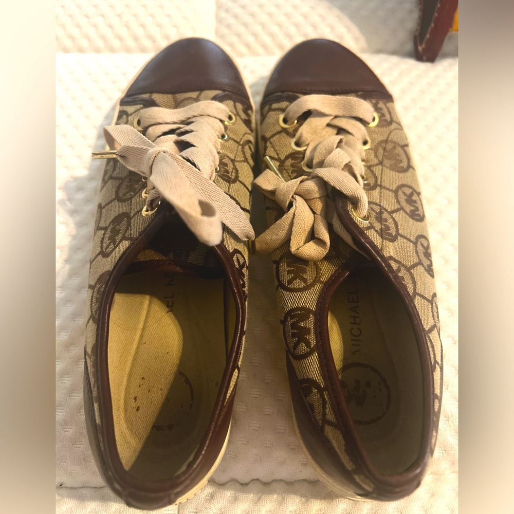 Used Michael Kors Sneakers